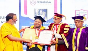 দিল্লিতে সম্মানসূচক ডক্টরেট পেলেন চলচ্চিত্র নির্মাতা হাসিবুর রেজা কল্লোল